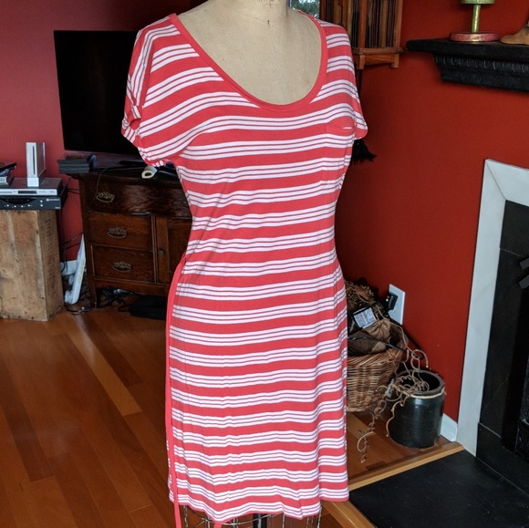 Old Navy T-Shirt Dress - Picture 1 of 8